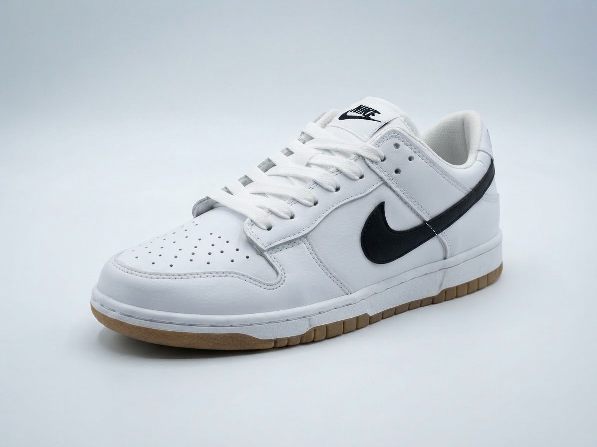 Nike Dunk Low taille 43 neuf