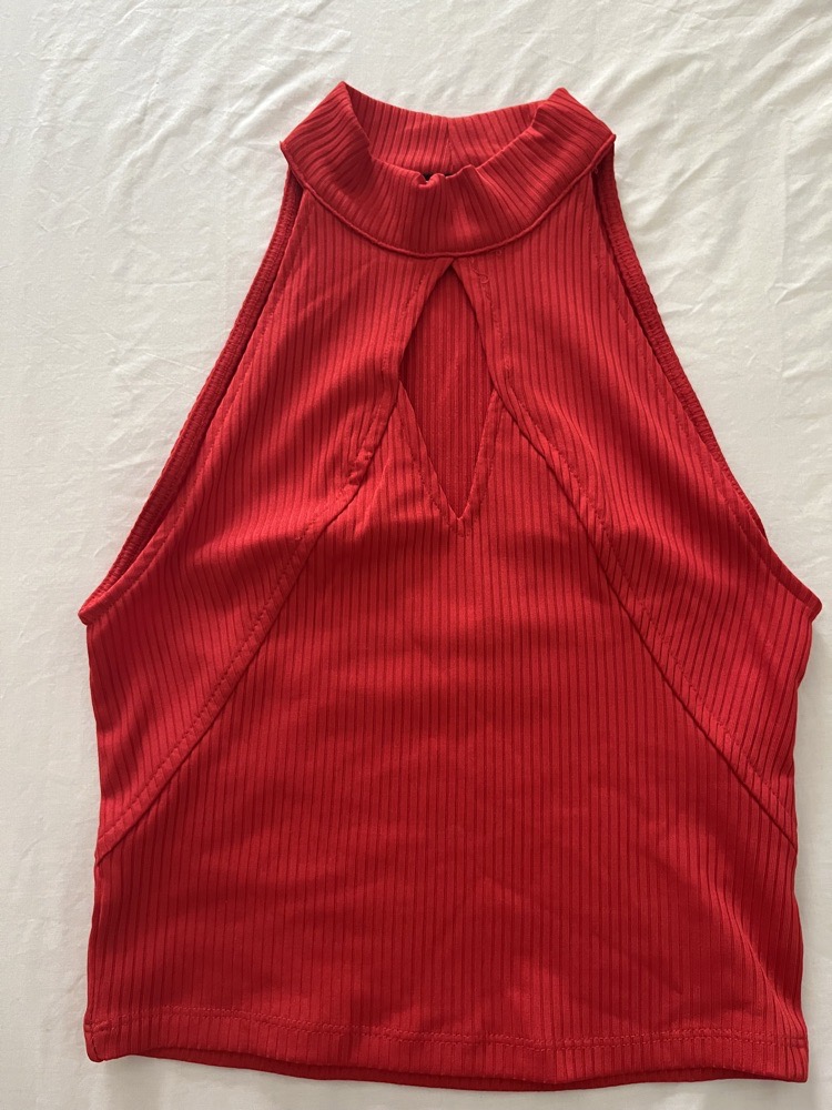 Top rouge