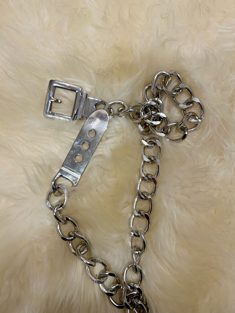 Ceinture chaîne en métal 