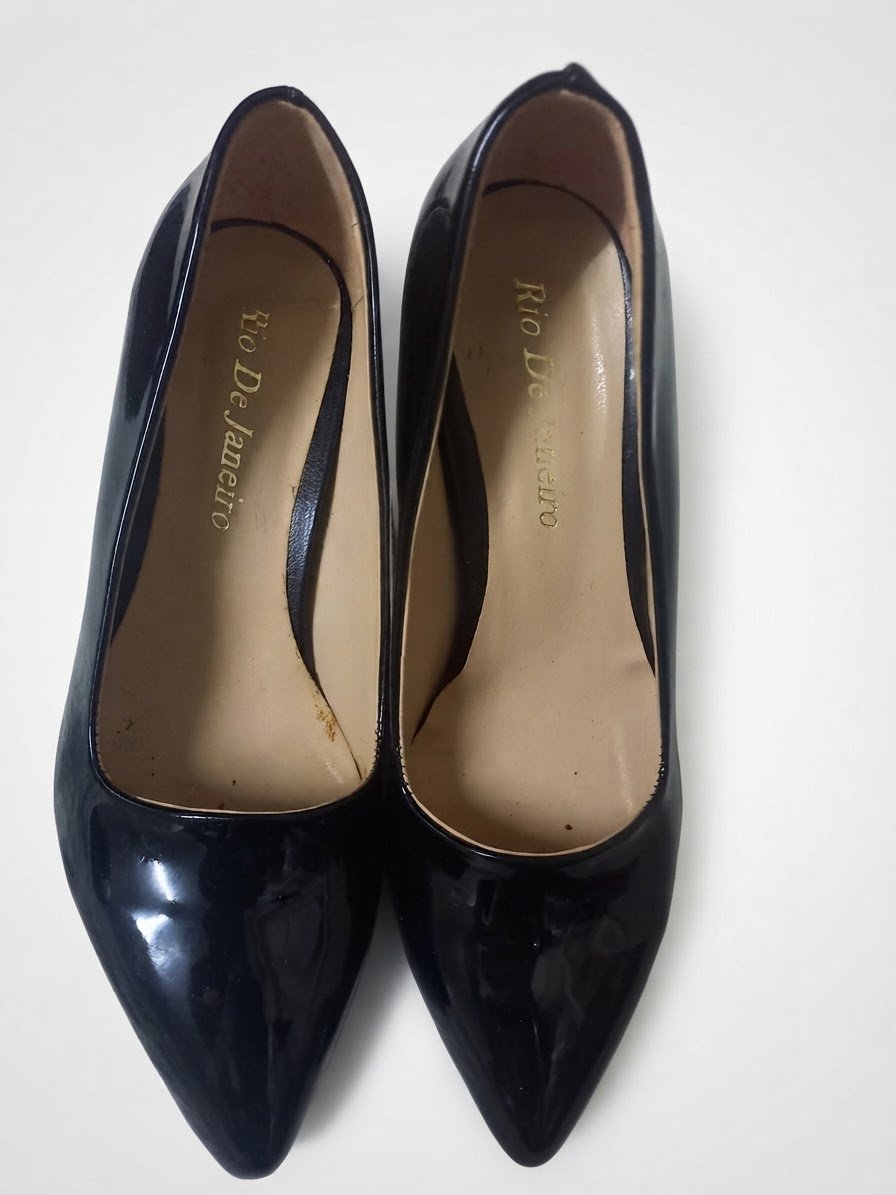 Escarpin vernis noir taille 38