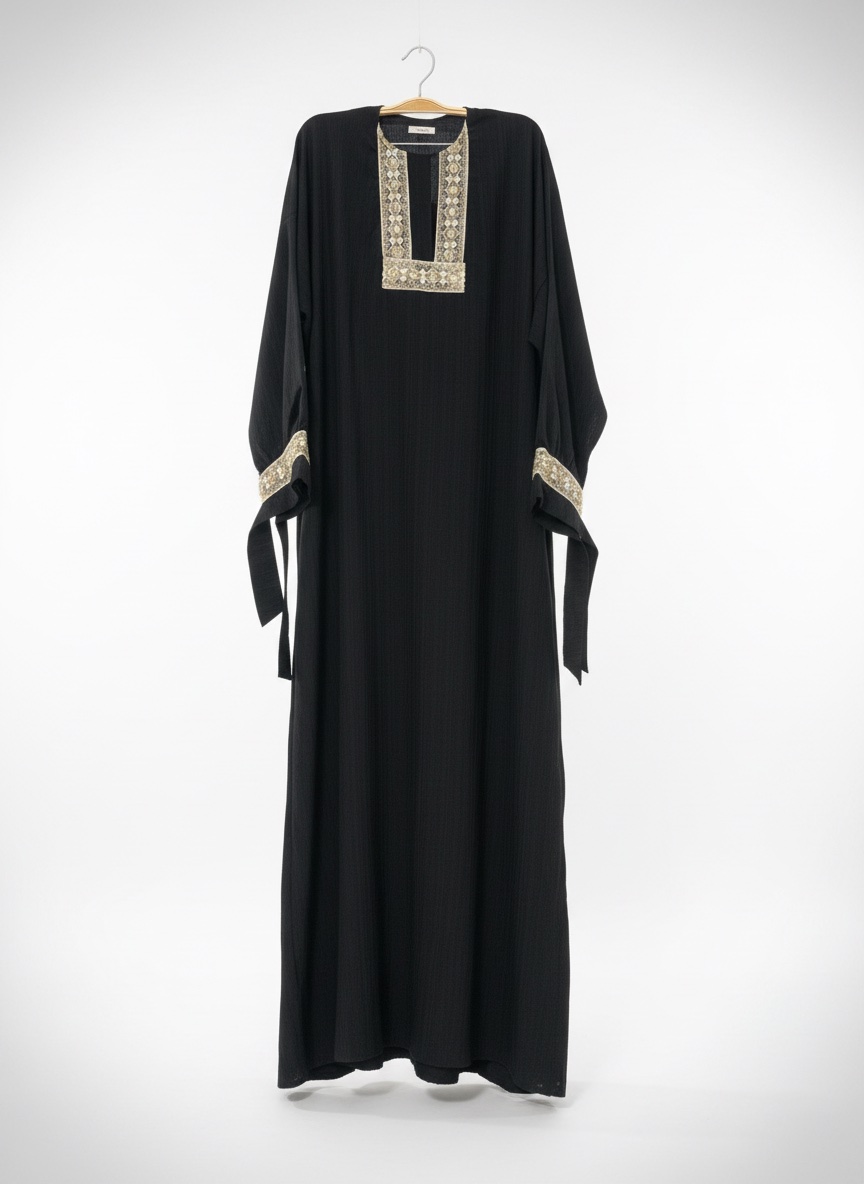 Robe noir avec une bonde doré taille standard