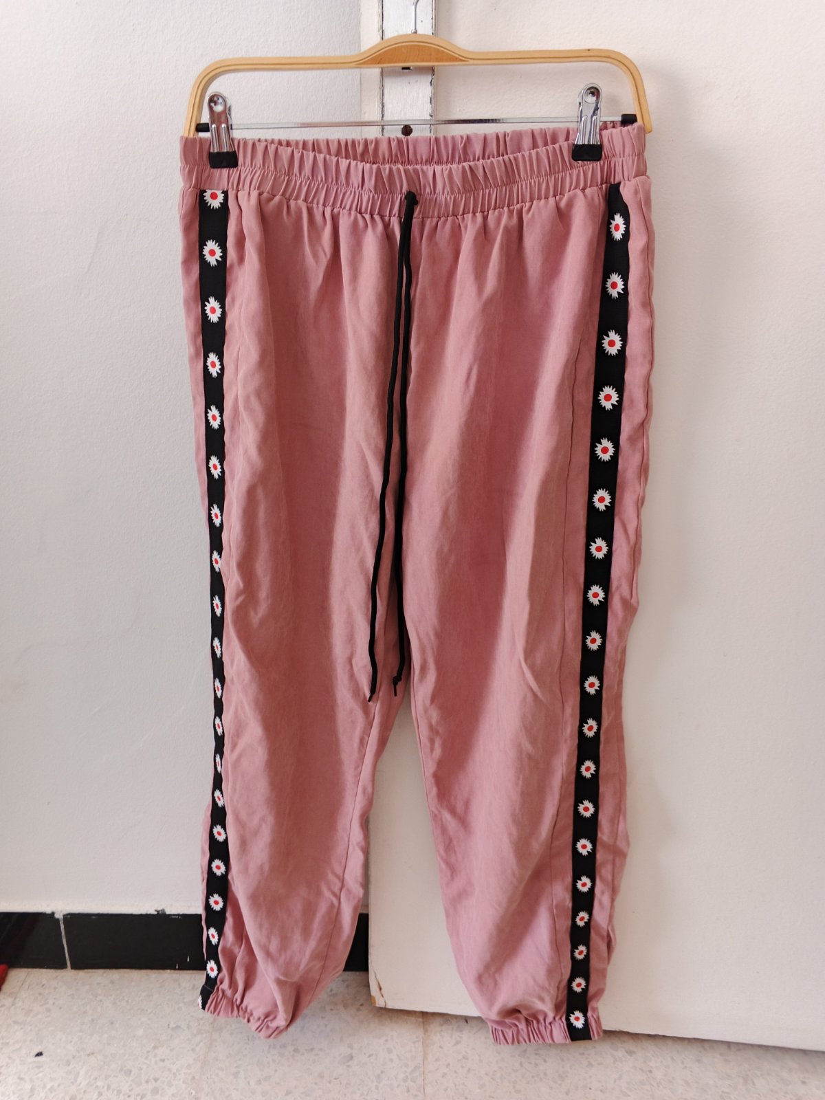 Lot 4 pantalon avec une combinaison ponta Cour taille 38/40
