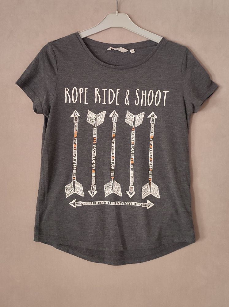t-shirt clockhouse