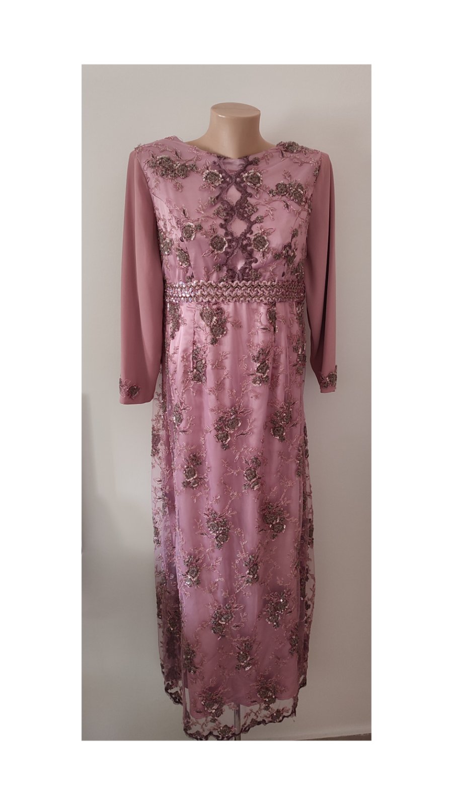 Robe Caftan pour dame voilée