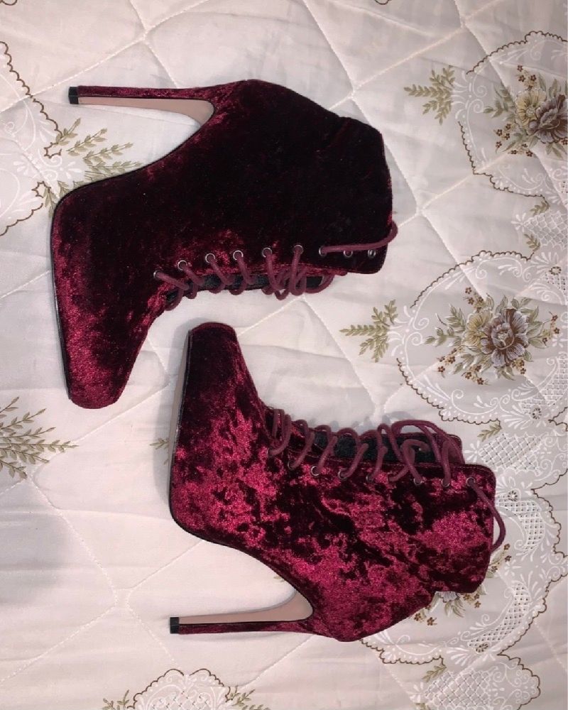 Bottines en velours pointure 37