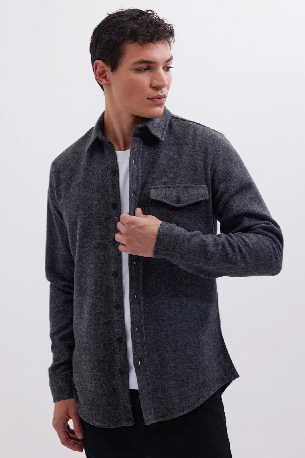 Surchemise Homme Gris Anthracite en Flanelle – Coupe Casual