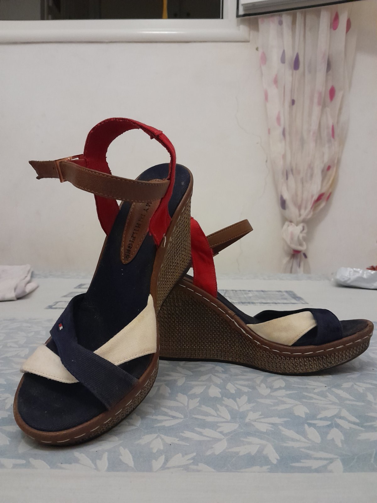 Tommy heels