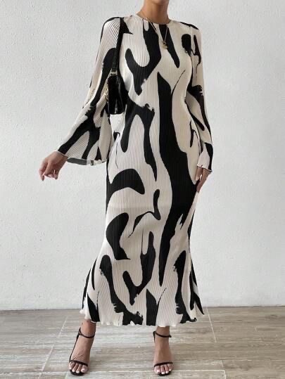Robe moulante plissé