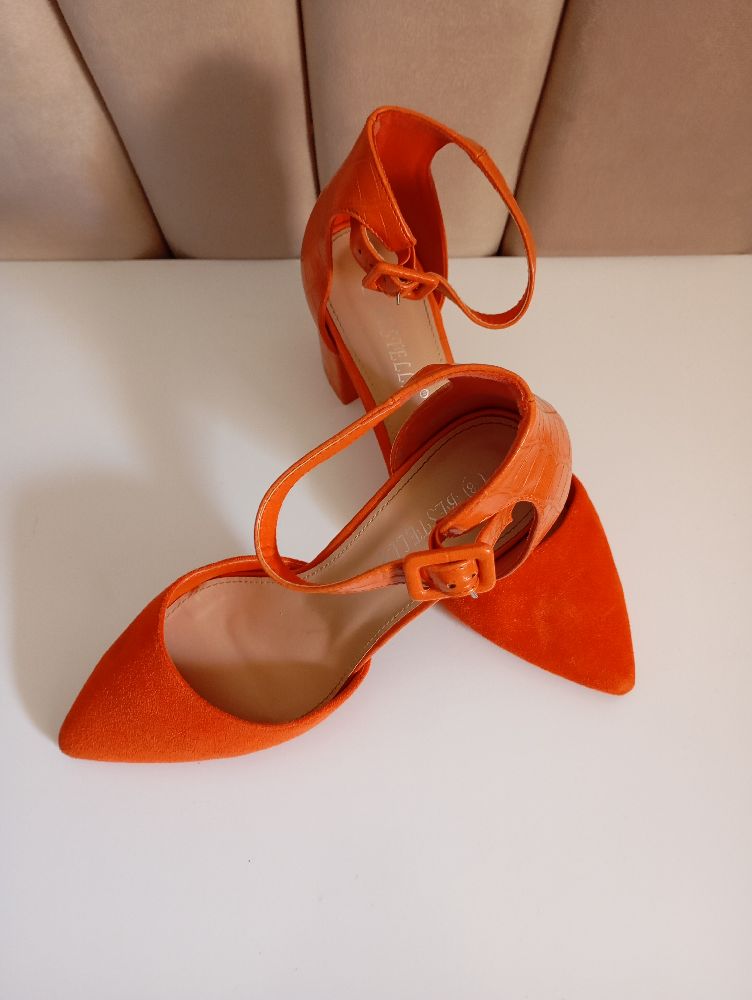Chaussures à talon 