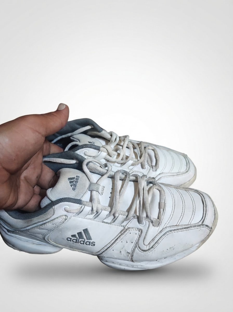 Sbedri adidas