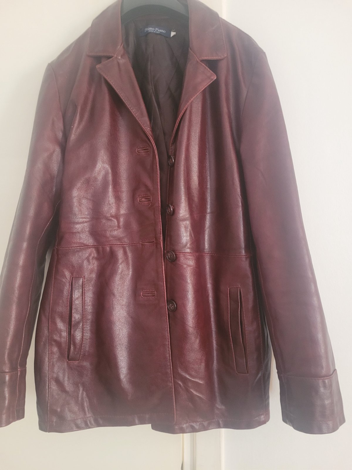 Veste en cuir burgundy 