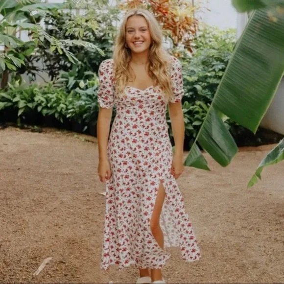 Robe cherry avec fente 🍒 maxi très féminine 
