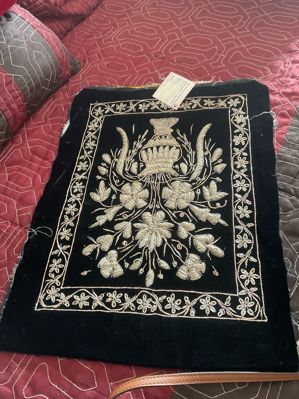 Tableau velour brodé