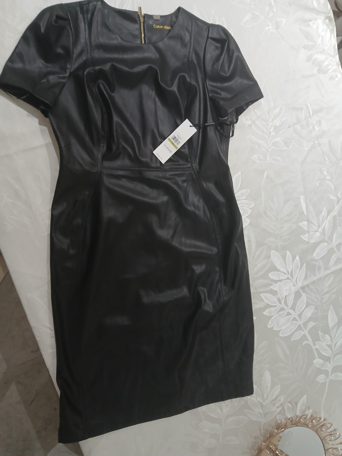 Robe noir ciur