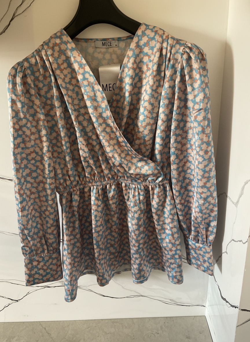 Chemise satinée