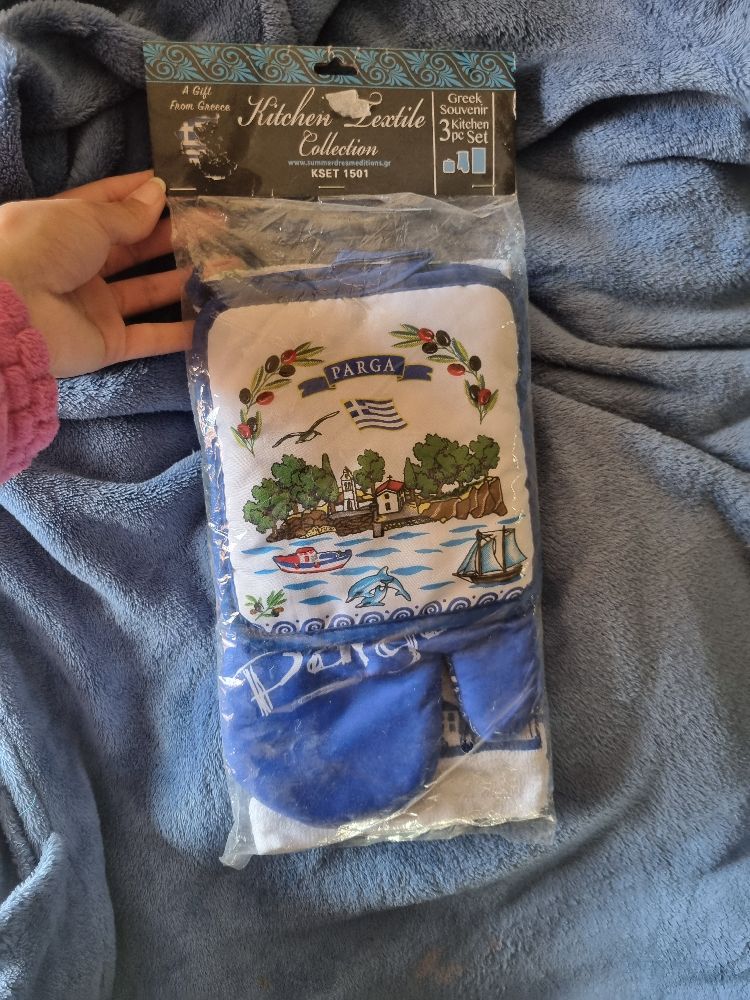 3 pieces de cuisine gants ....