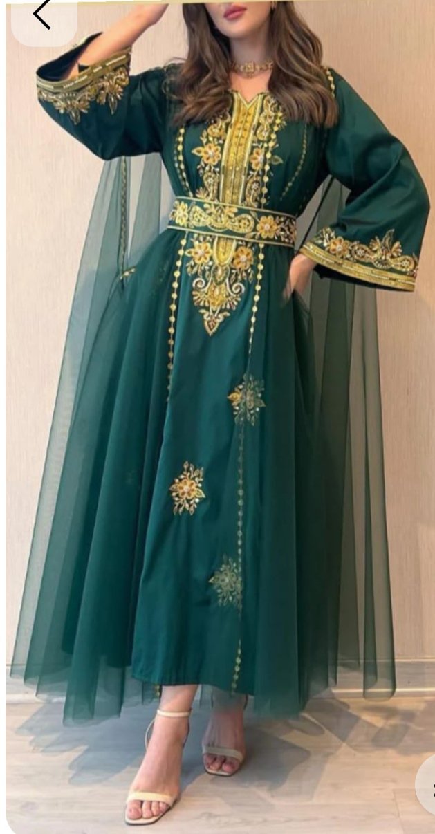 Caftan trés élégent
