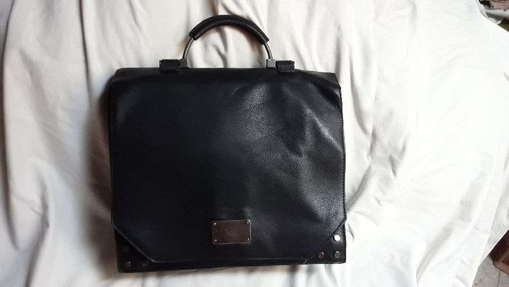 petite cartable très chic sisley