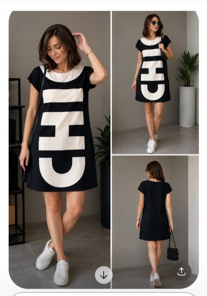 Robe MOSCHINO CHEAP AND CHIC taille 40 en soie 100%