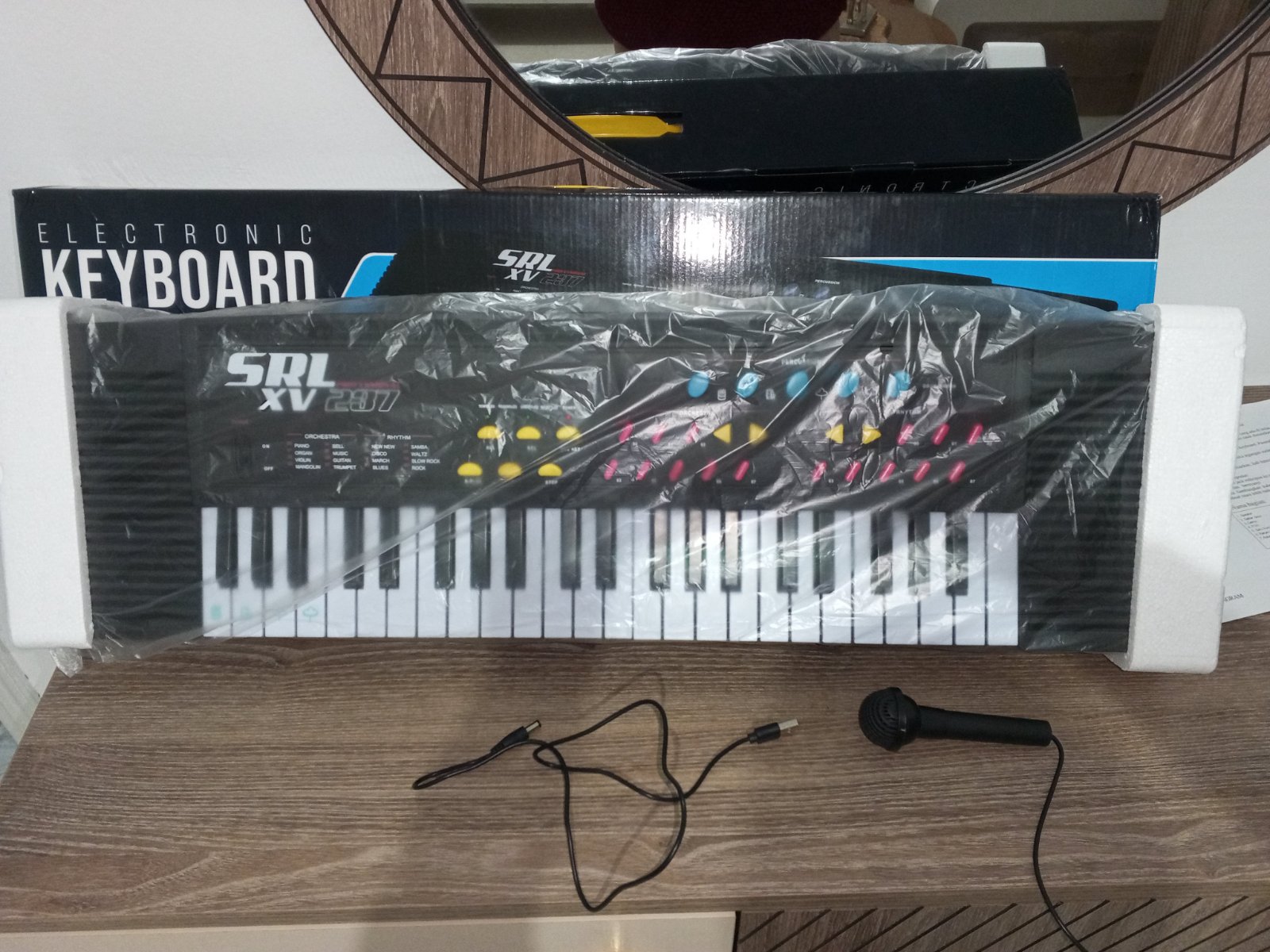 Piano neuf 
