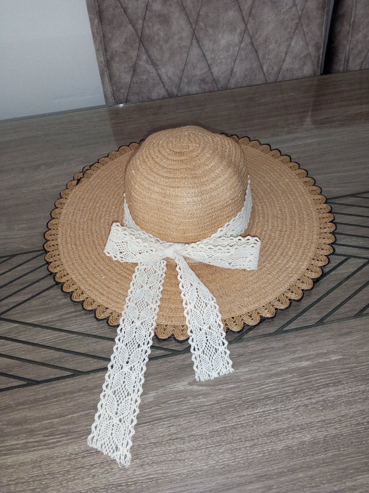 Chapeau neuf 👒