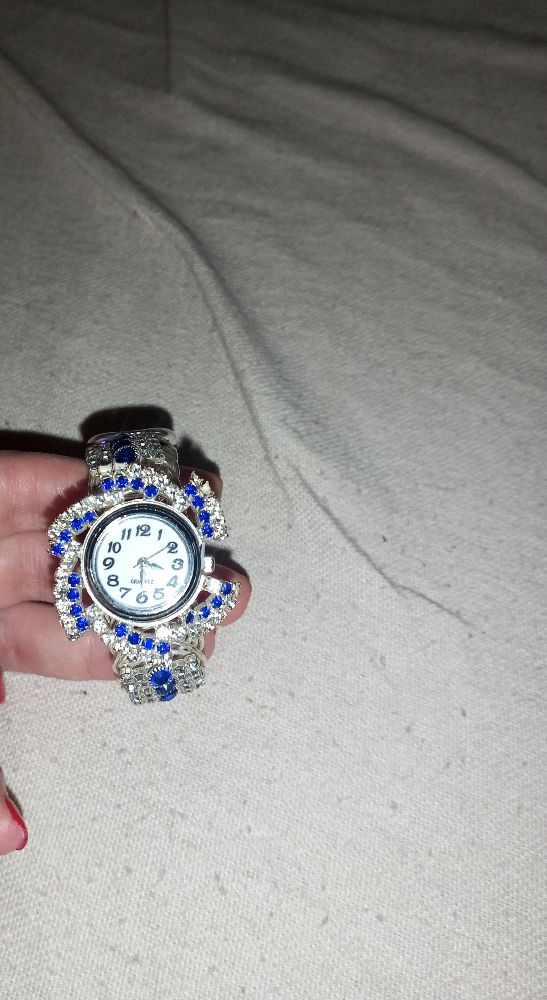 montre neuf