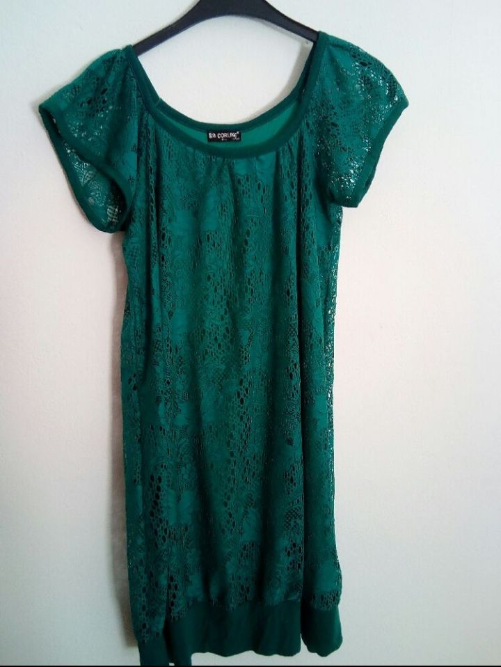 Robe dentelle 