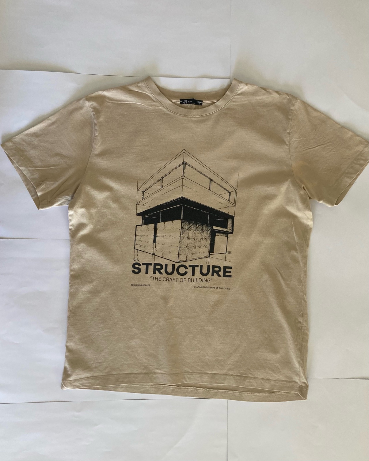 Trois t-shirts HA