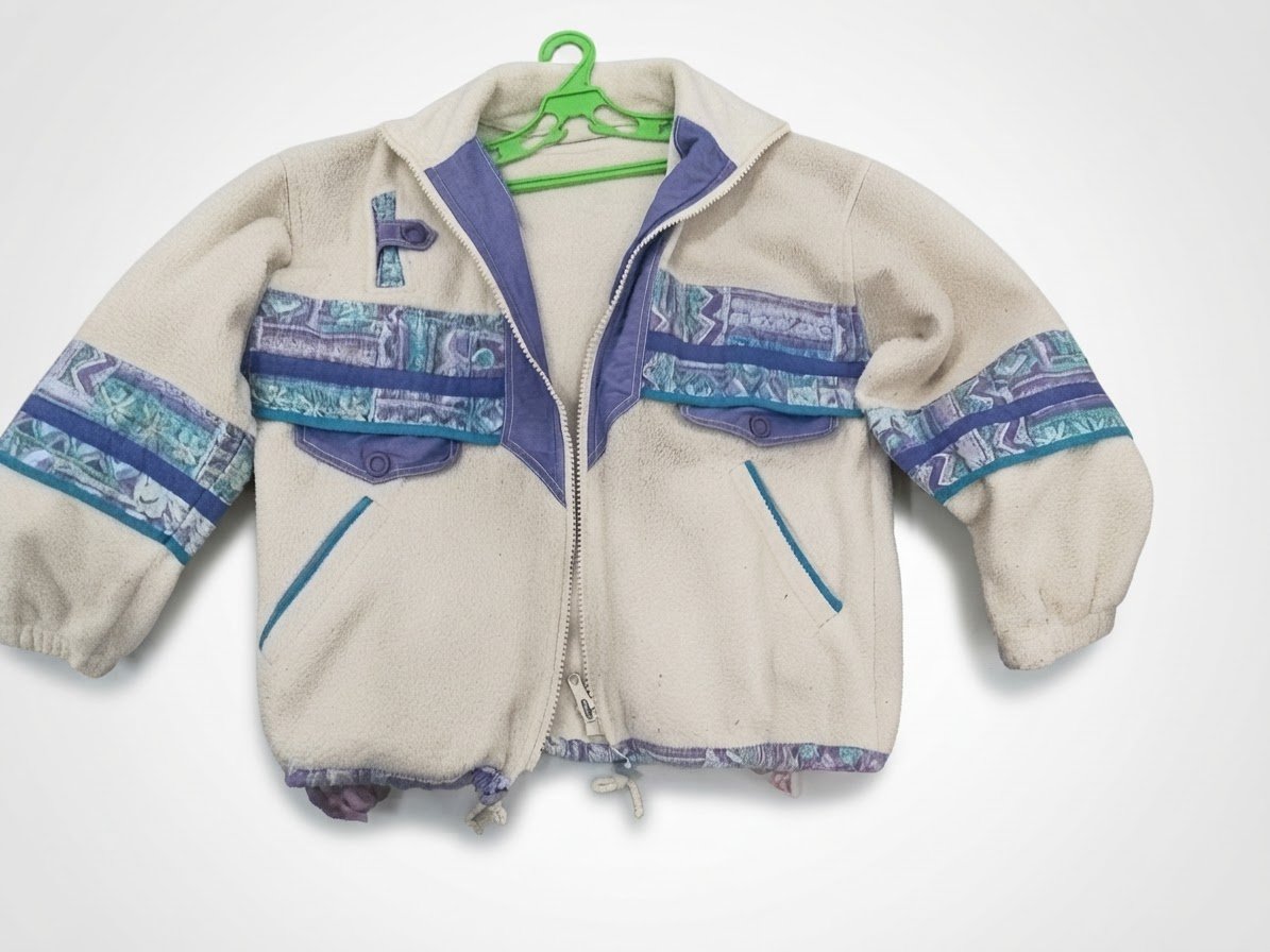 Veste blanc avec desyn