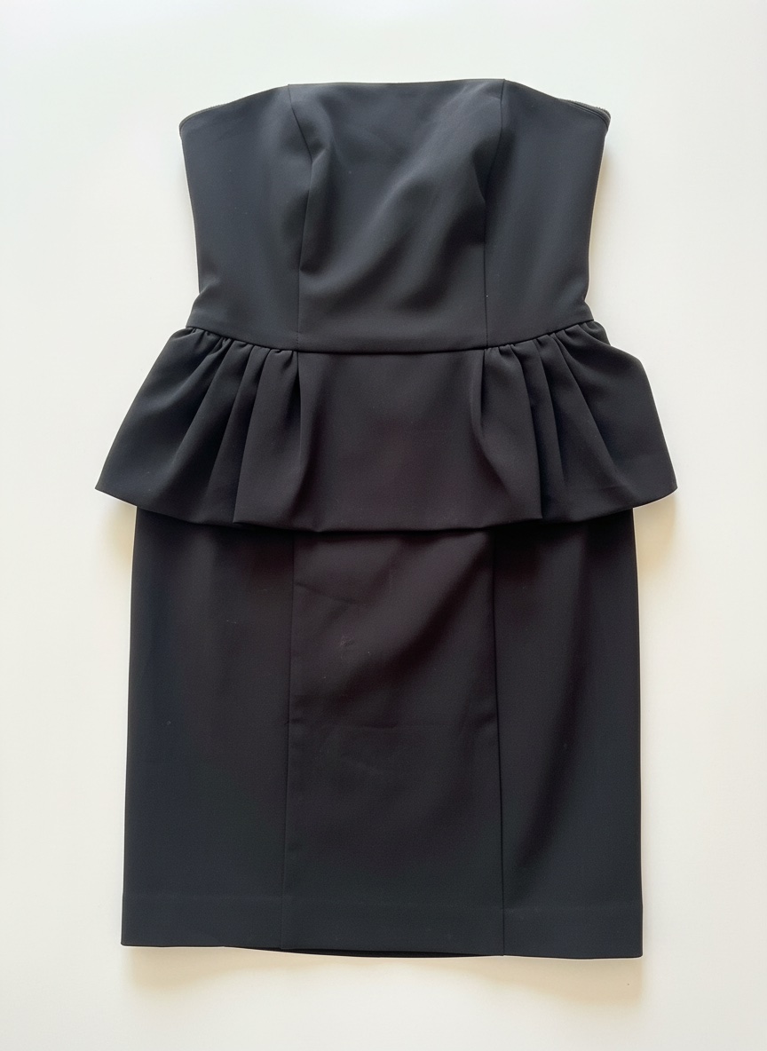 Robe bustier noire à basque (style peplum)