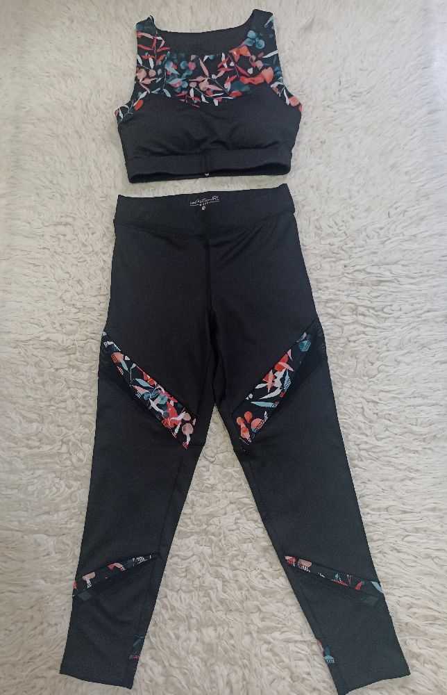Ensemble sport femme 