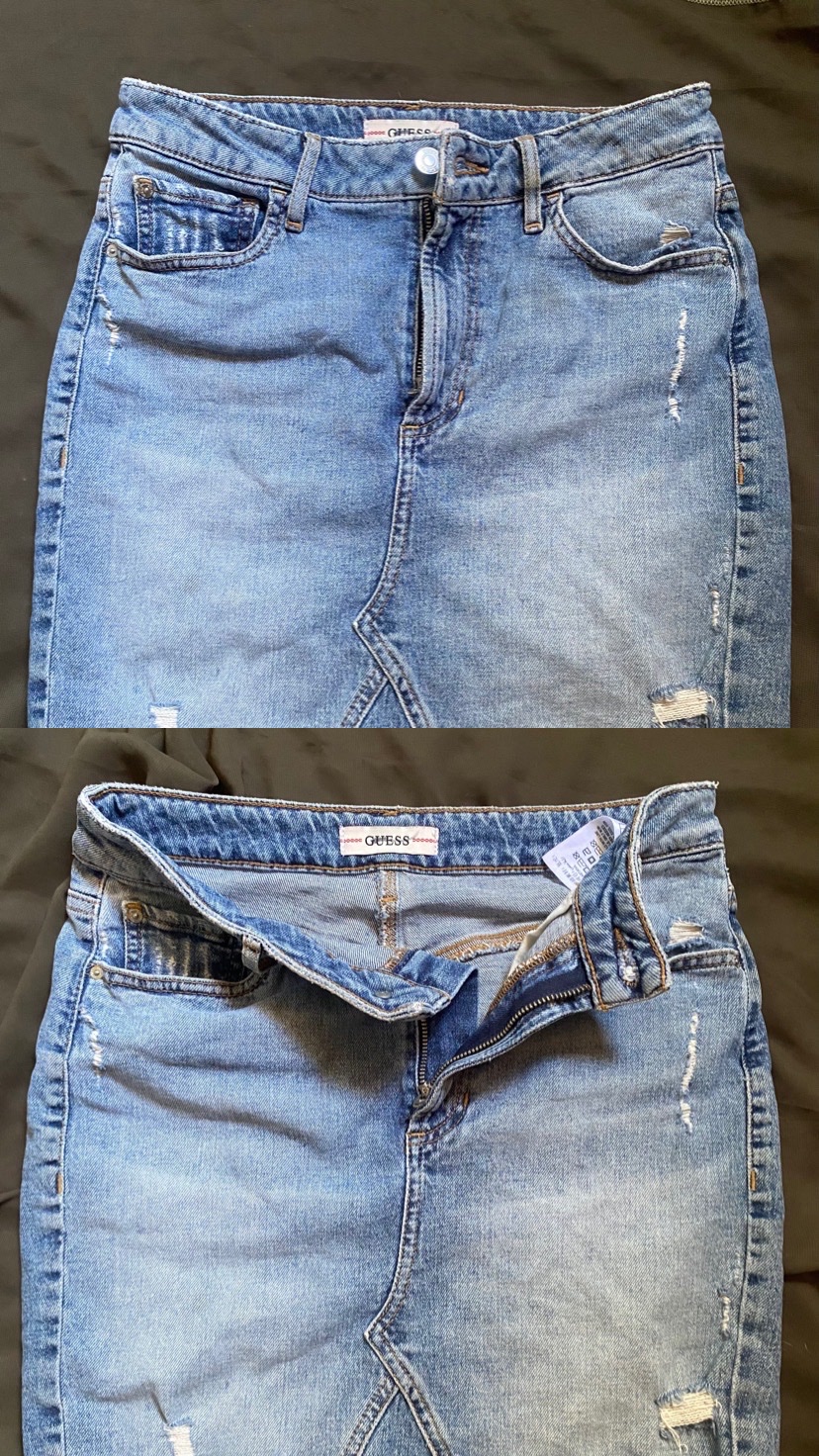  Mini-jupe en jean délavé GUESS (Effet Destroy / Ripped)