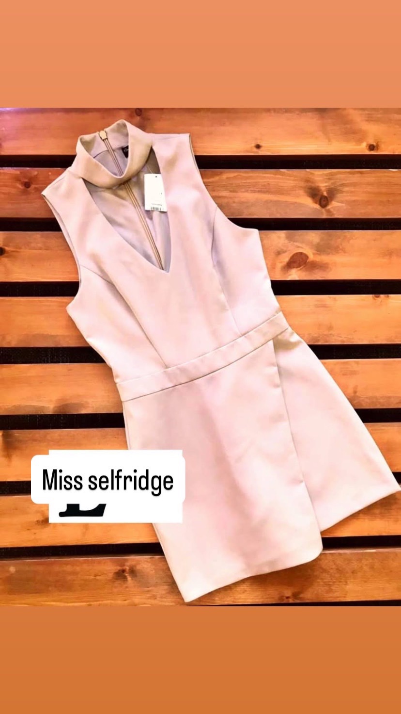 Combishort effet robe portefeuille Miss Selfridge ASOS