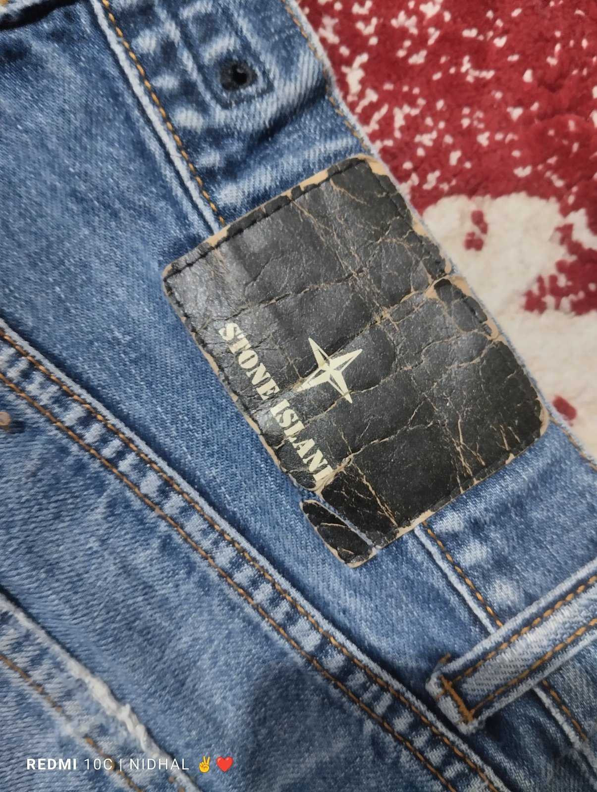 Deux jeans stone island 