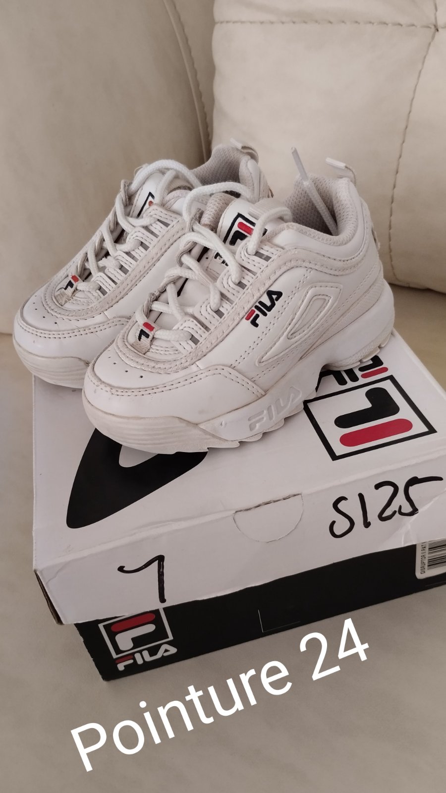 Fila pour garçon pointure 24 