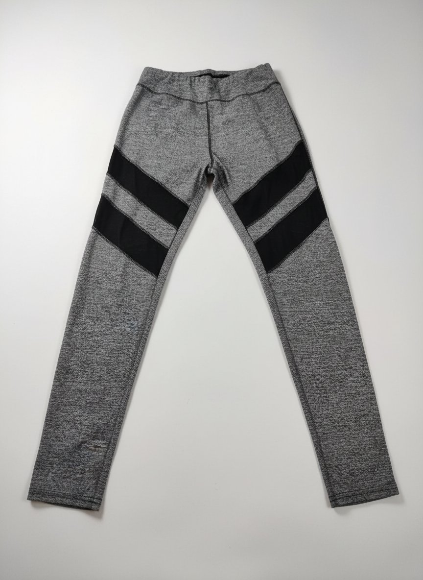 Un legging de sport très stylé importation la taille M L neuf 