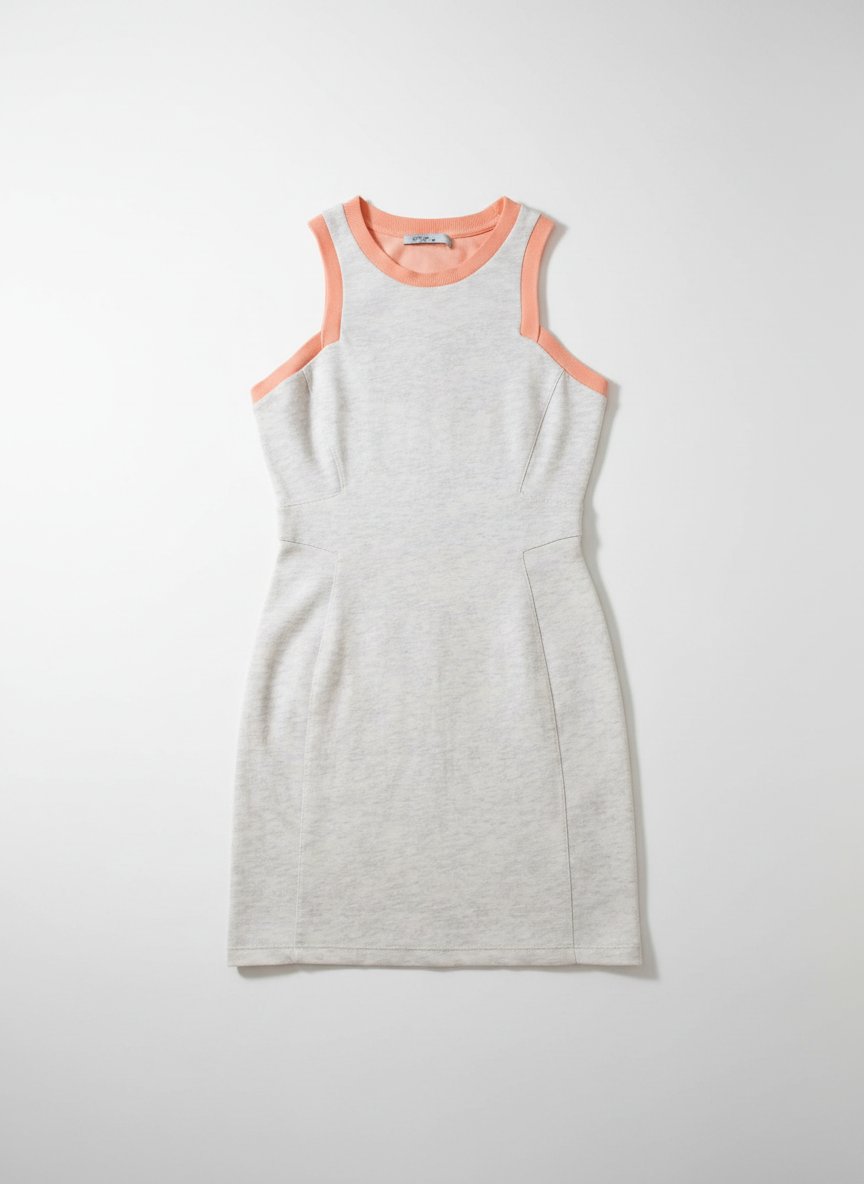 Une très belle robe sport chic Bershka 