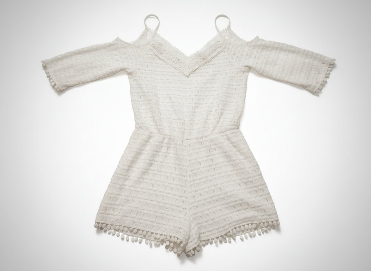 Une très belle combishort peut être aussi un cache maillot 