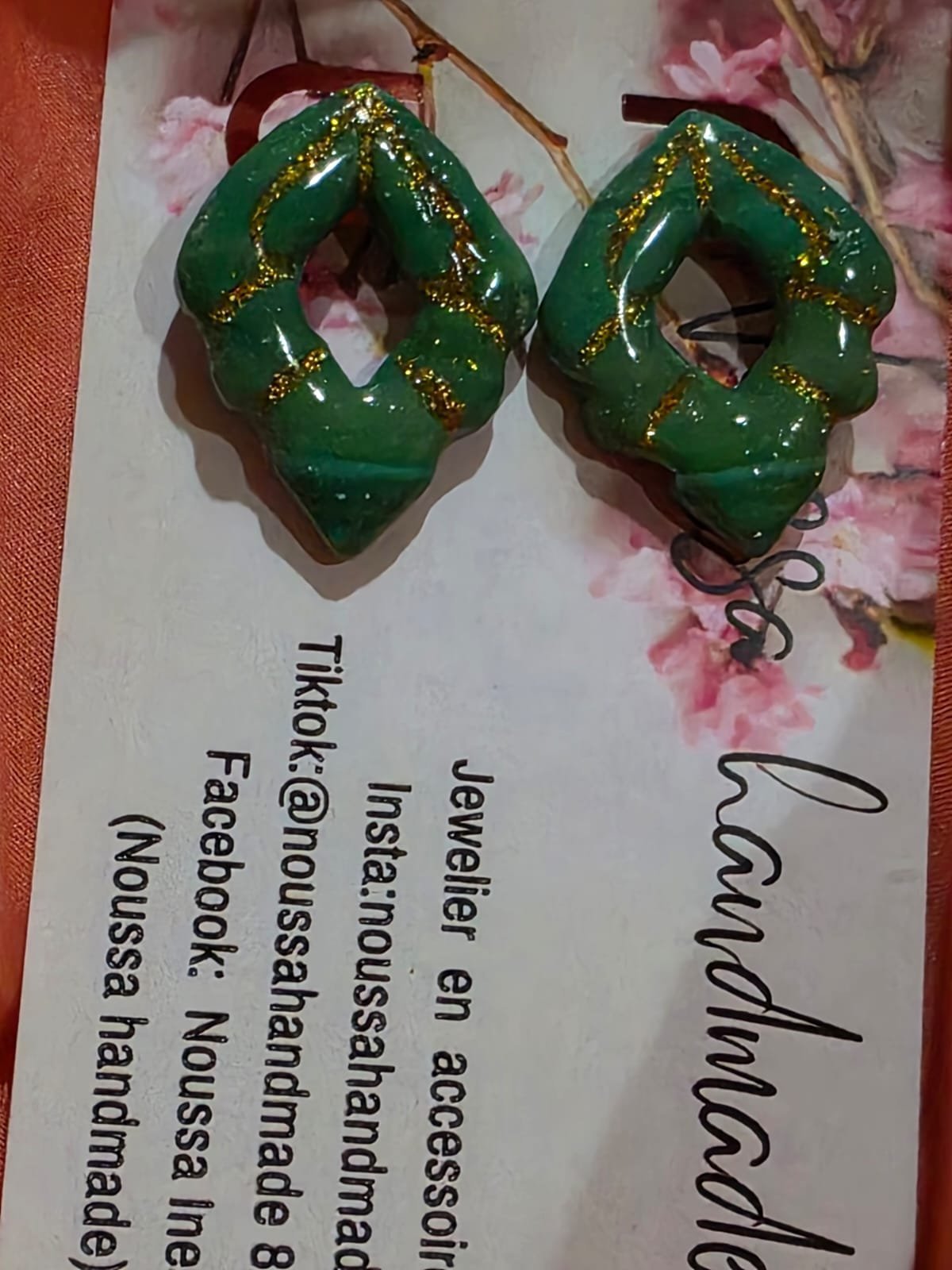 Boucles  d'oreille,en polymeer  fait mains