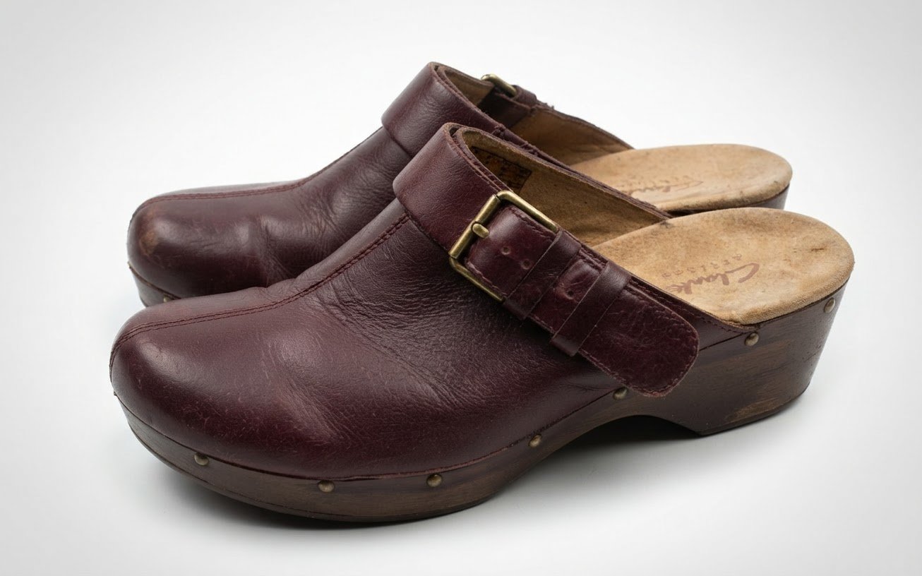 Sabots à talons authentiques de la marque internationale Clarks, 