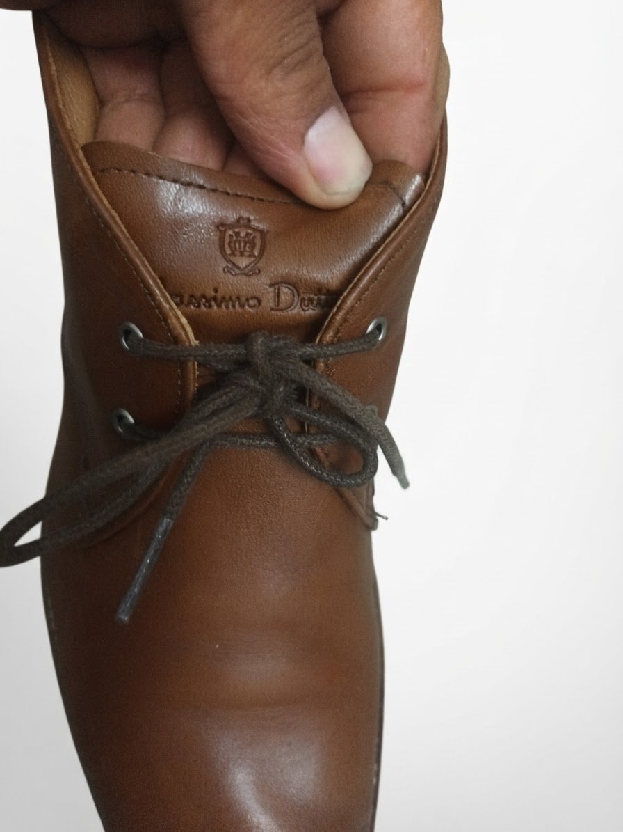 Chaussures classiques Massimo Dutti en cuir.