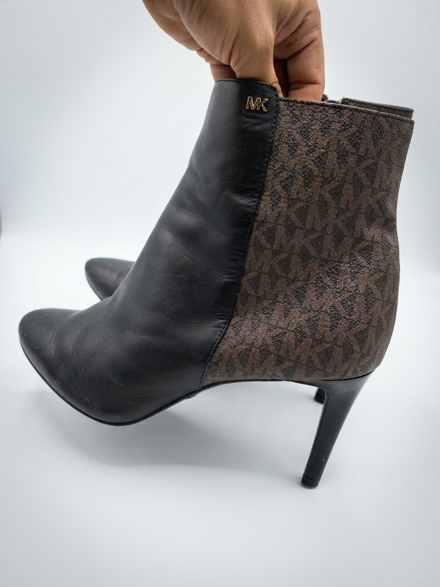 Bottines à talon Michael Kors d’origine, cuir.