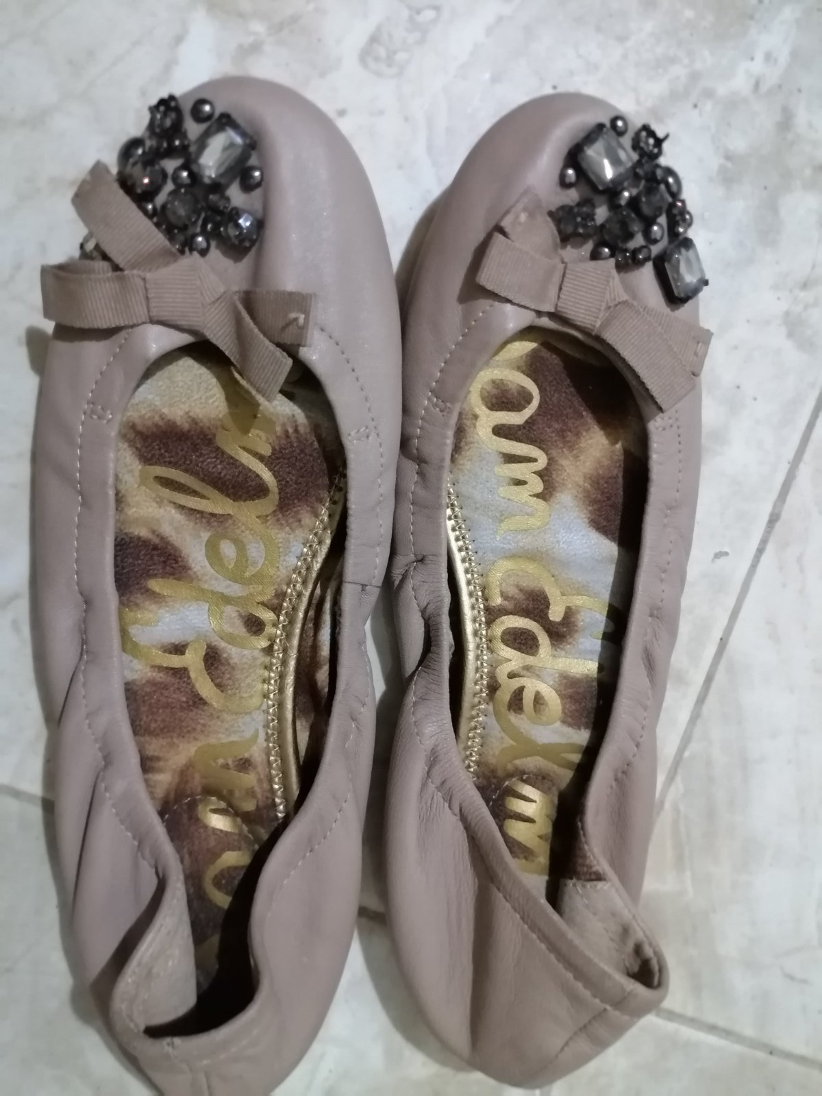 Ballerines souples de couleur taupe/beige de la marque Sam Edelman