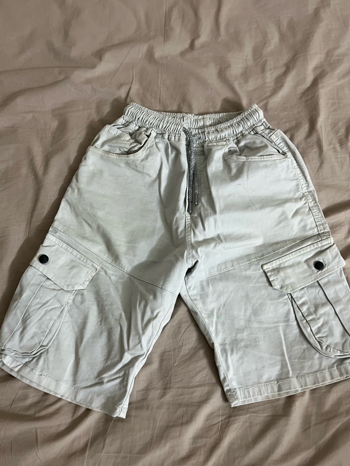 Shorts gris
