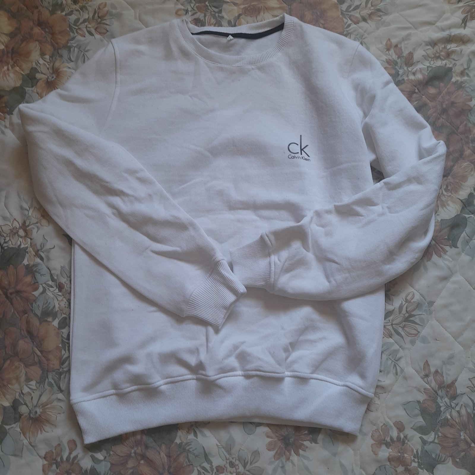 3 Pulls Homme Calvin Klein neuf jamais portés 💯💯💯