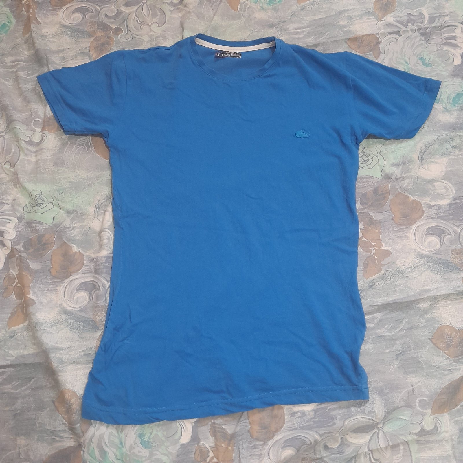 T-shirt homme DLS taille L 100% coton piqué bleu clair avec motif Lacoste