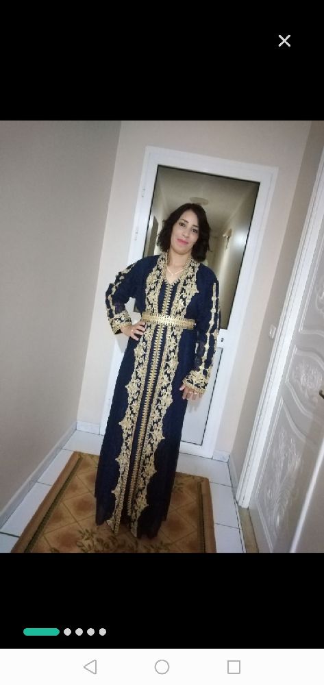 Kaftan importé tres bin état 
