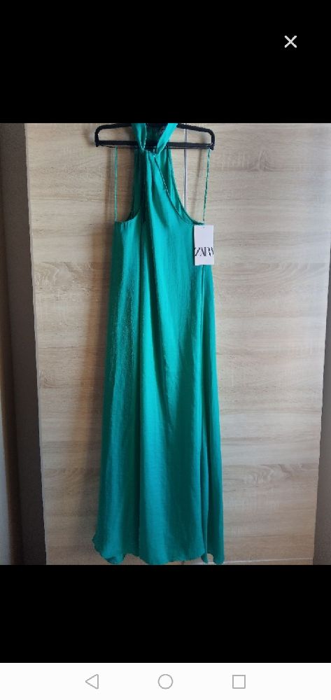 Robe zara oversized neuf tissu satinée brillant 