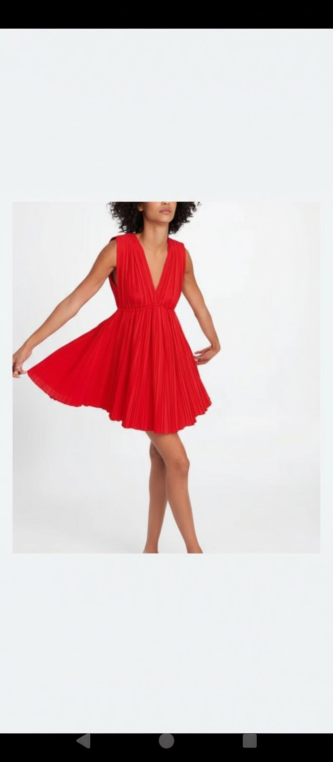 Robe zara neuf plissée 