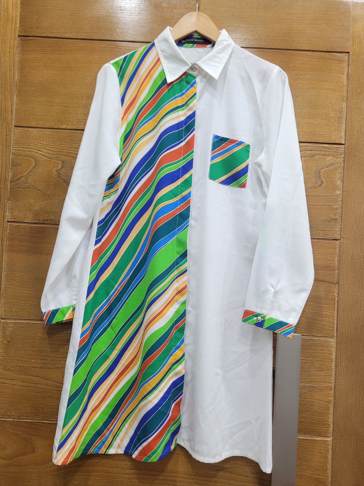 Chemise longue jamais portée